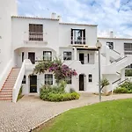 Seaside Retreat With Pool, Ac, And Fast Wi-fi Lejlighed