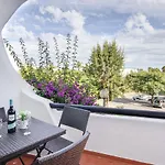 Lejlighed Seaside Retreat With Pool, Ac, And Fast Wi-fi