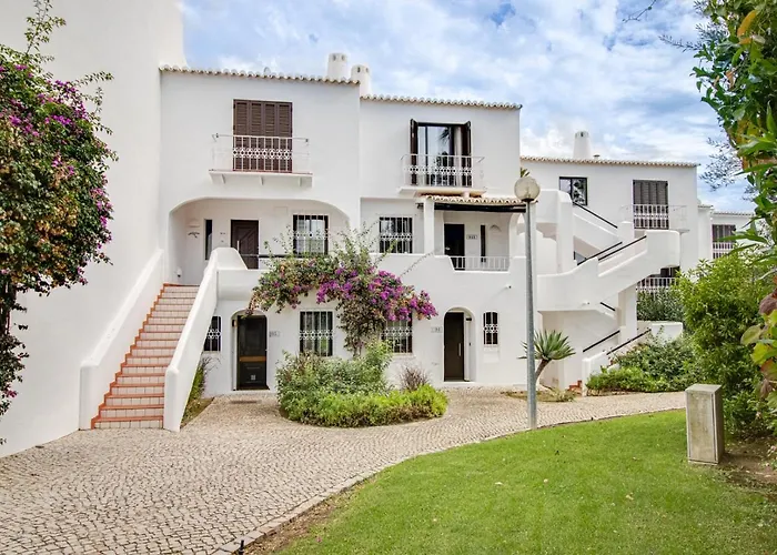 Seaside Retreat With Pool, Ac, And Fast Wi-fi アパート