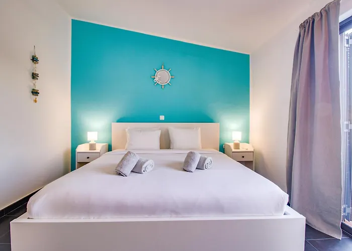 アパート Seaside Retreat With Pool, Ac, And Fast Wi-fi *