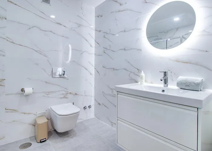 Seaside Retreat With Pool, Ac, And Fast Wi-fi شقة البوفيرا