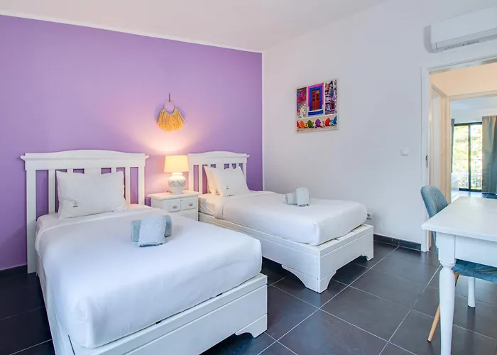 Seaside Retreat With Pool, Ac, And Fast Wi-fi شقة البوفيرا